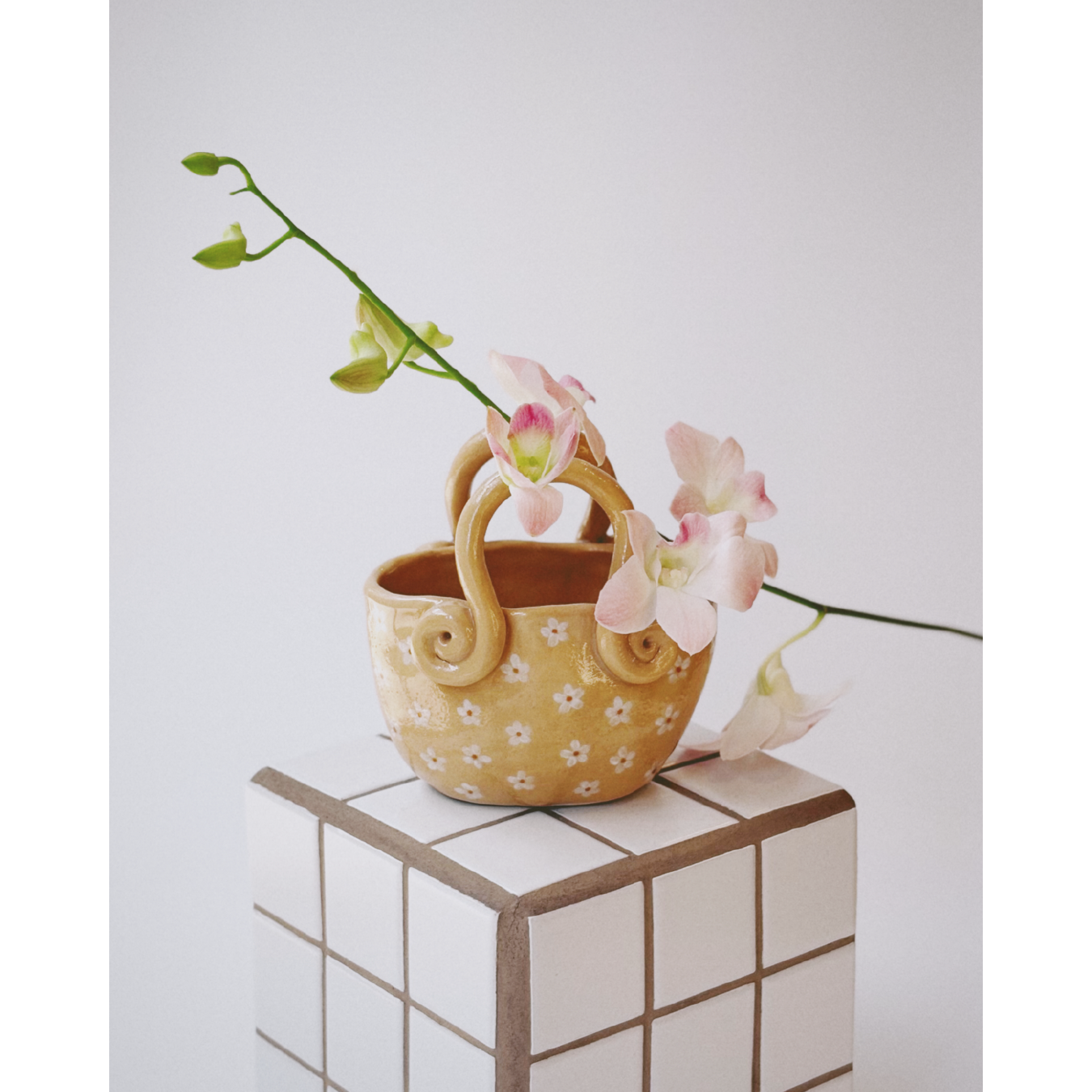 Daisy Ceramic Bag