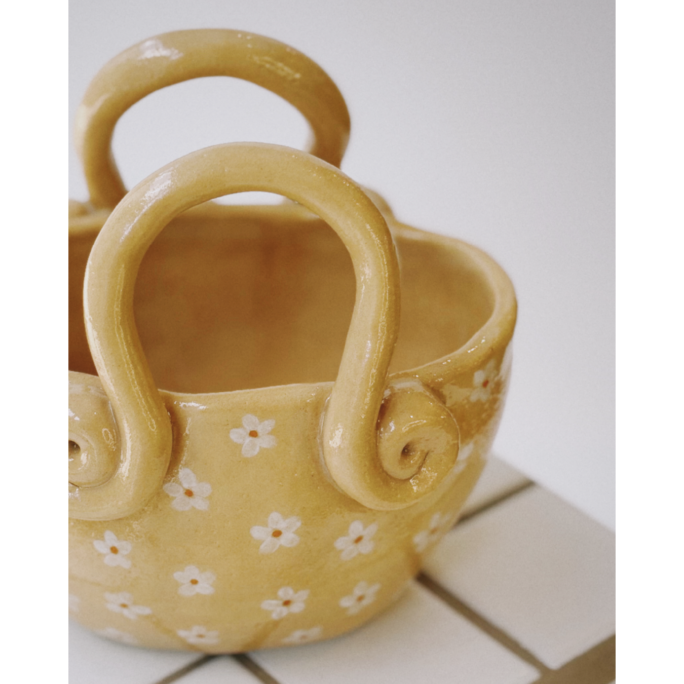 Daisy Ceramic Bag