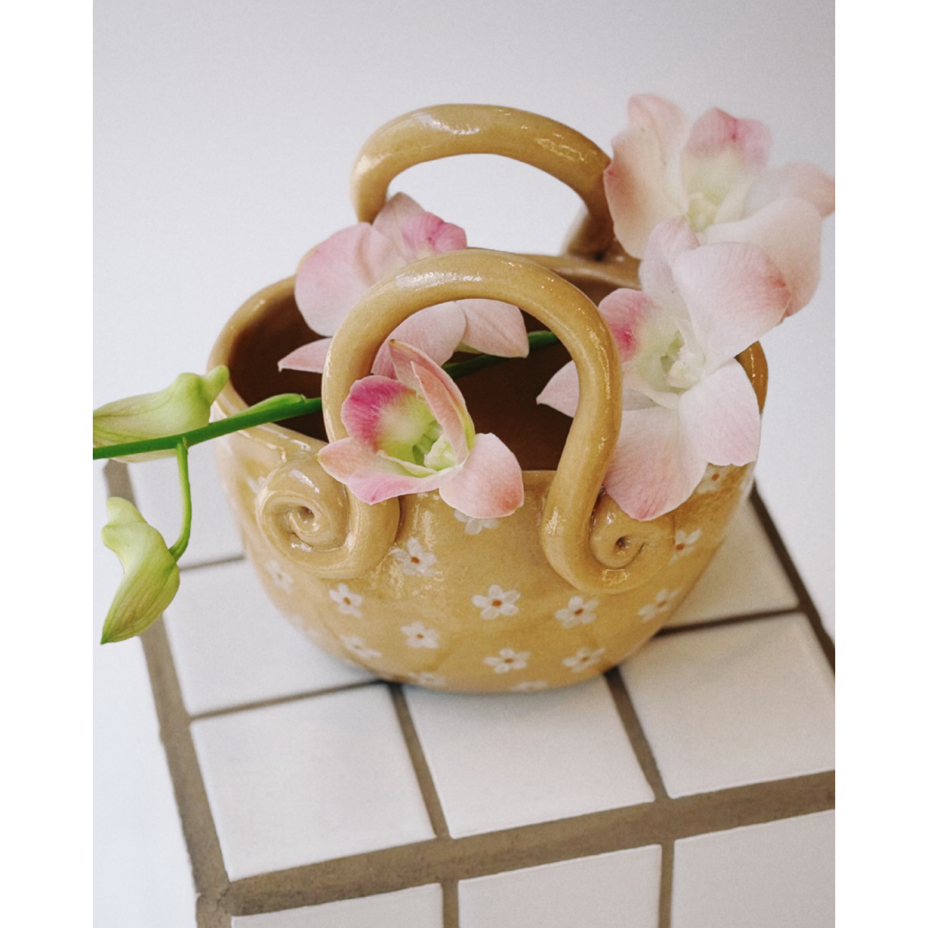 Daisy Ceramic Bag