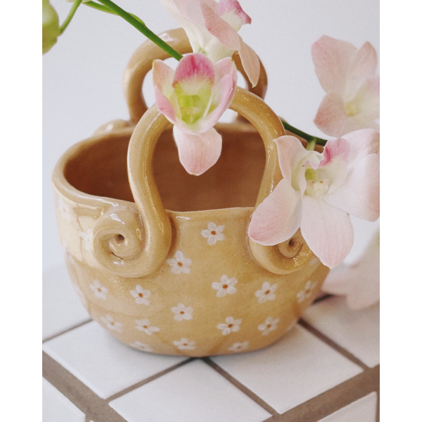 Daisy Ceramic Bag