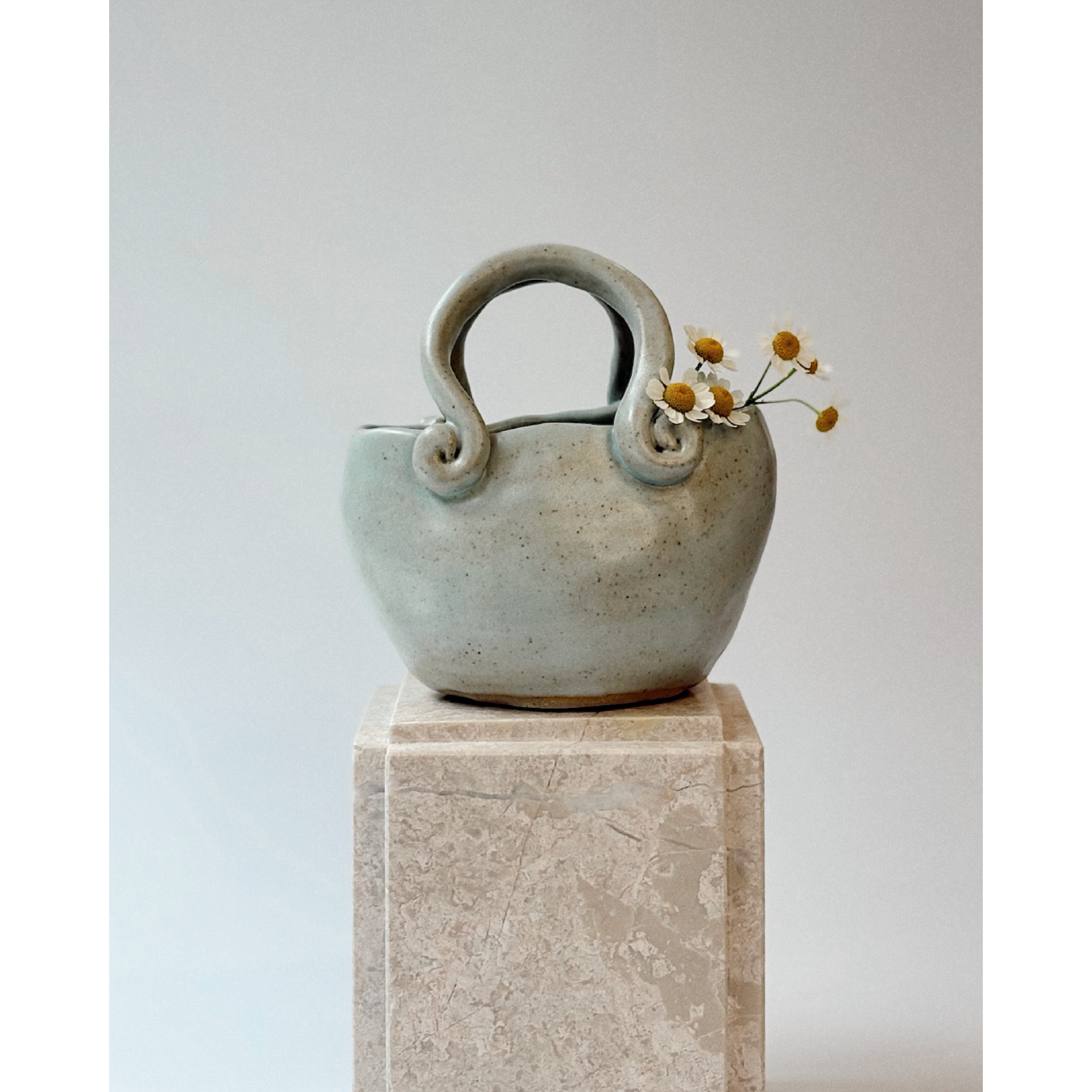 Ceramic Bag - Wavy Handle