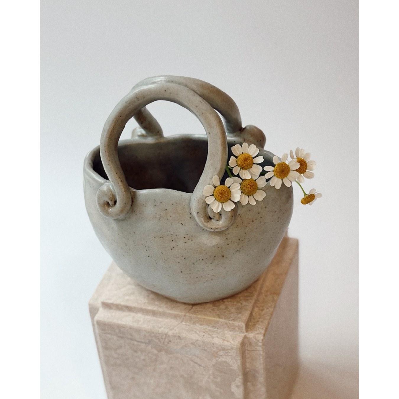 Ceramic Bag - Wavy Handle